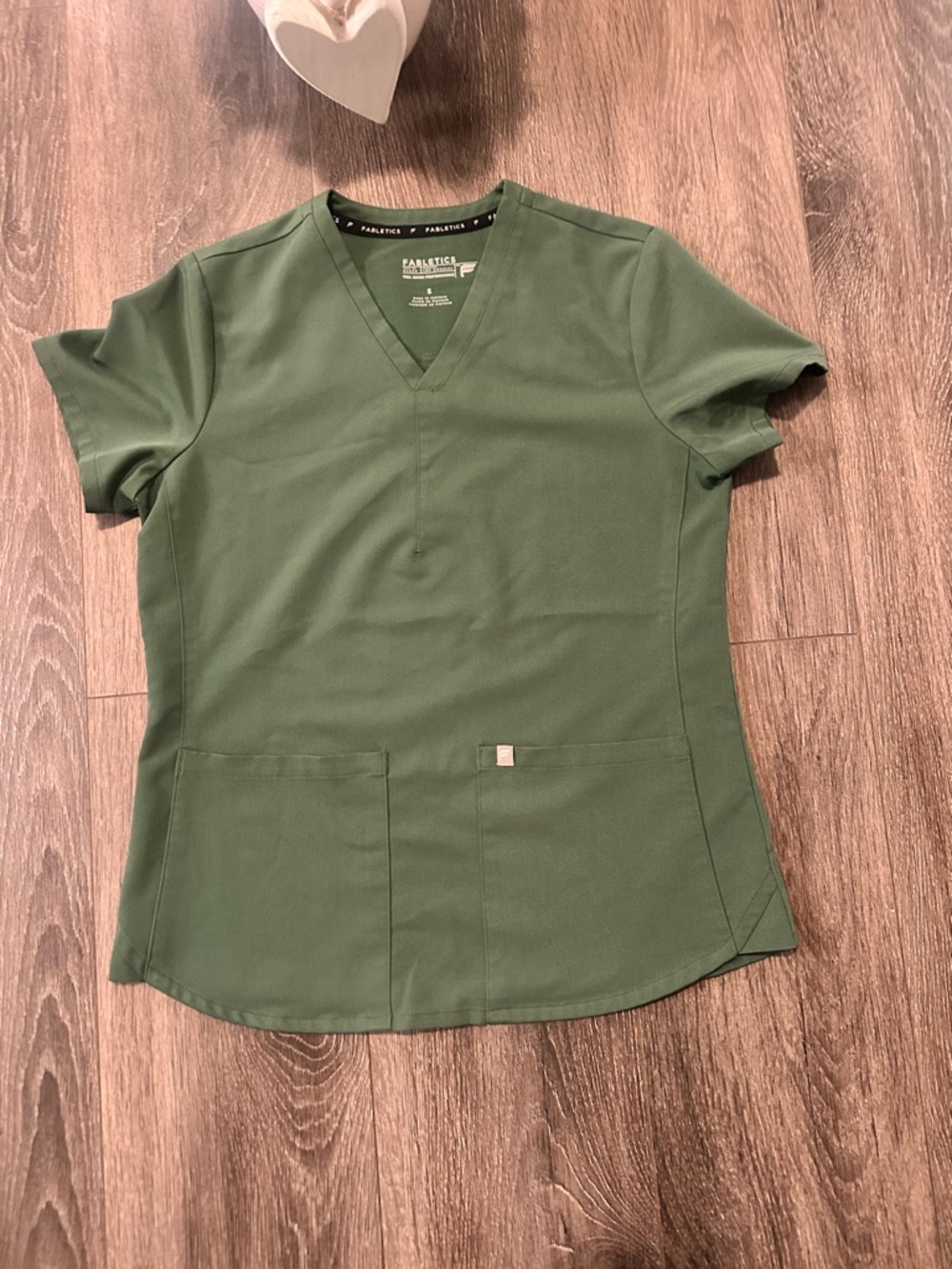 Fabletics Olive Green V-Neck Short Sleeve Scrub Top